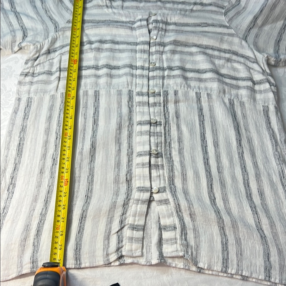 Striped Button-Down Tunic - Picture 3 of 6
